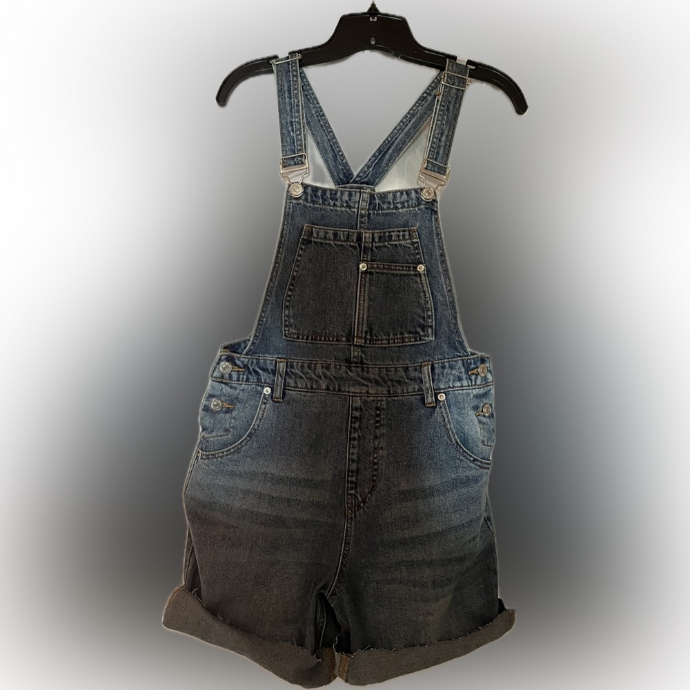 FOREVER 21 - Overall cut-off jumper!  Fun for Summer.  Sz. S